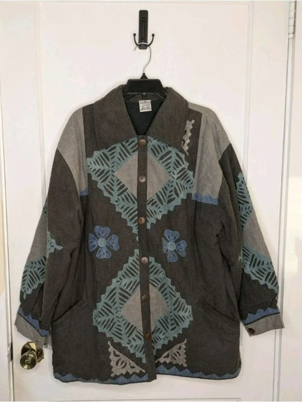 Parsley & Sage WOW Sz Large Cut-Away Padded Floral Art-to-Wear Button Jacket