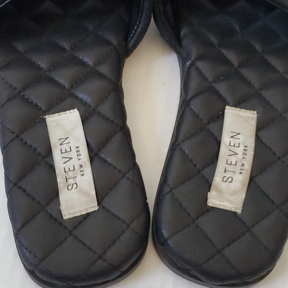 STEVEN by Steve Madden Yuki Sandal Size 6