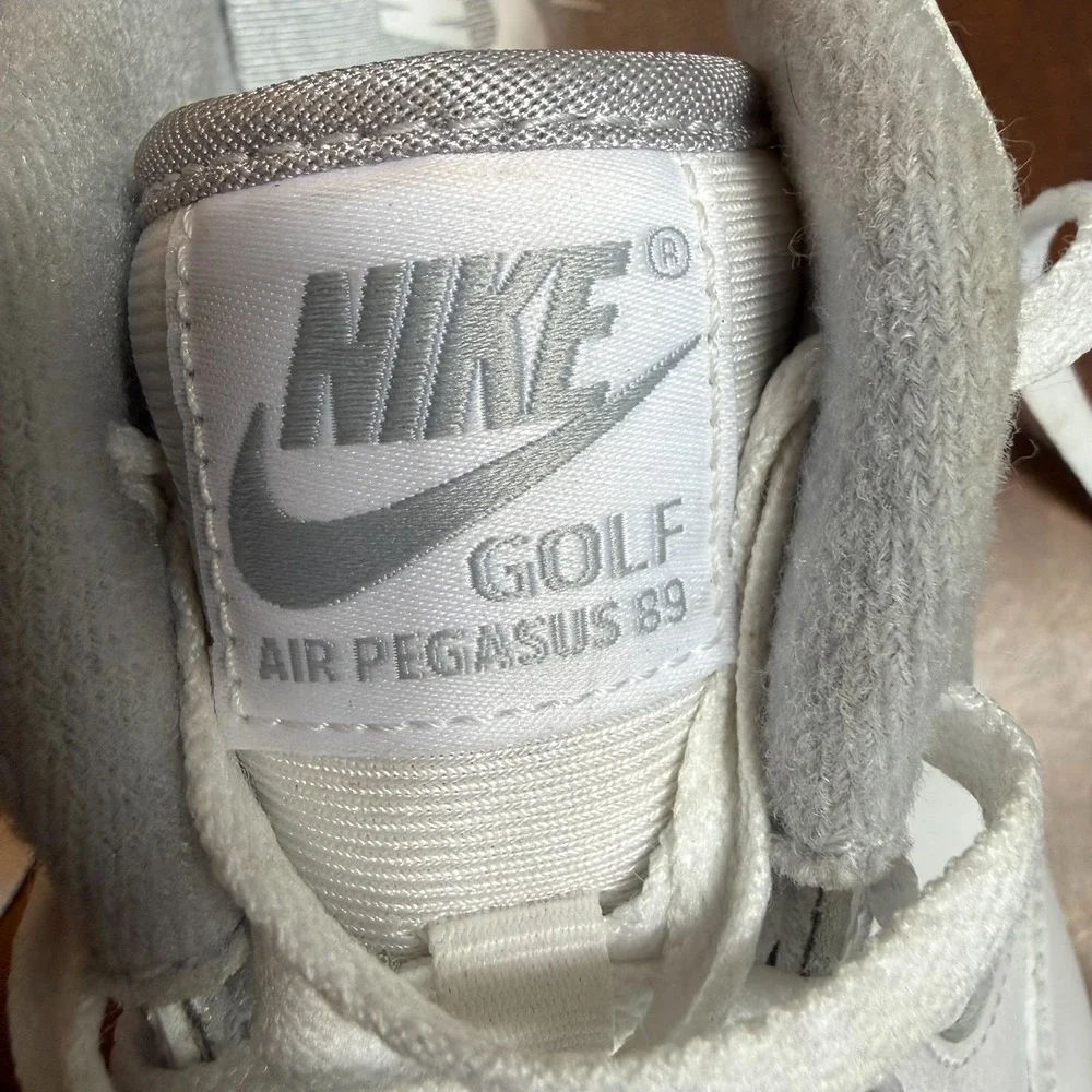 Nike sneaker 11