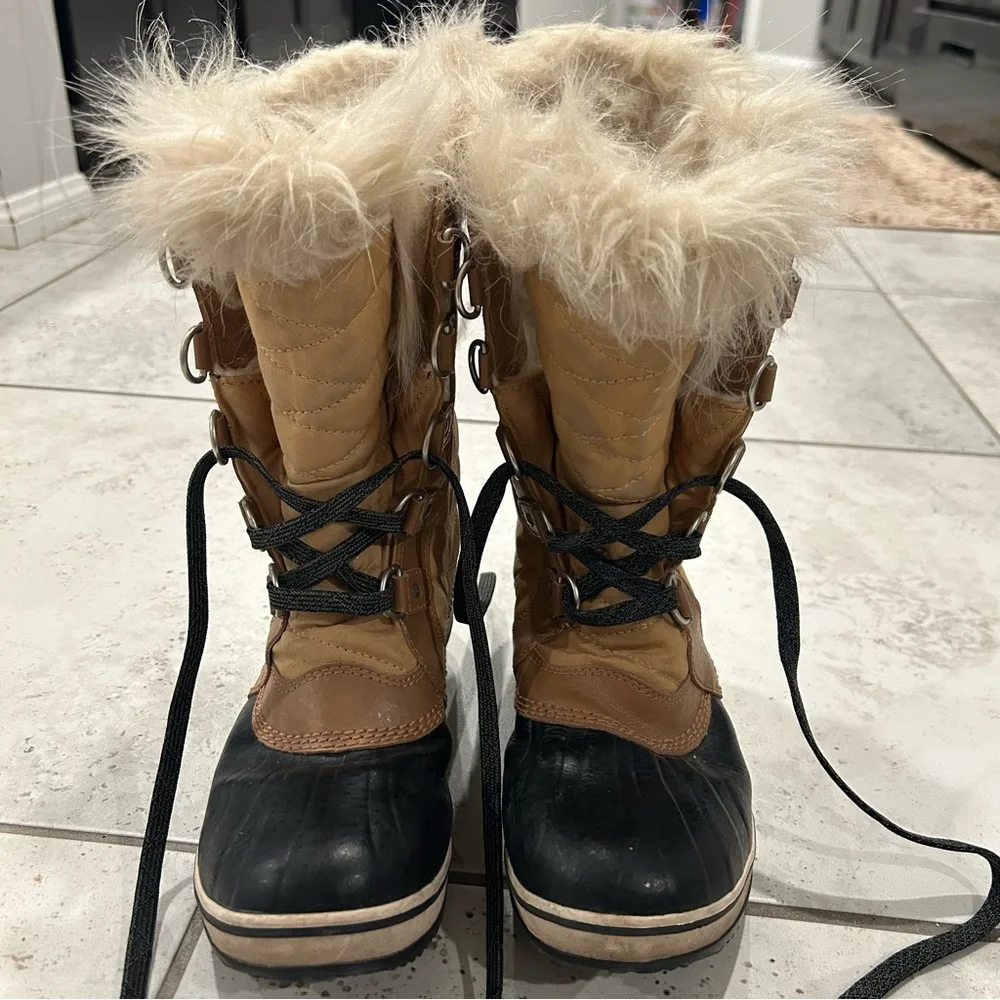 Sorel day next preloved