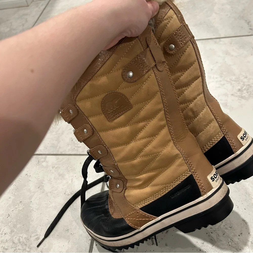 Sorel good c43