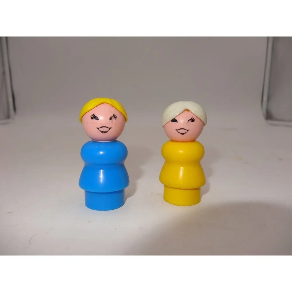 Fisher Price Little People White Hair Grandma and Woman‎ Yellow Hair Blue Dress