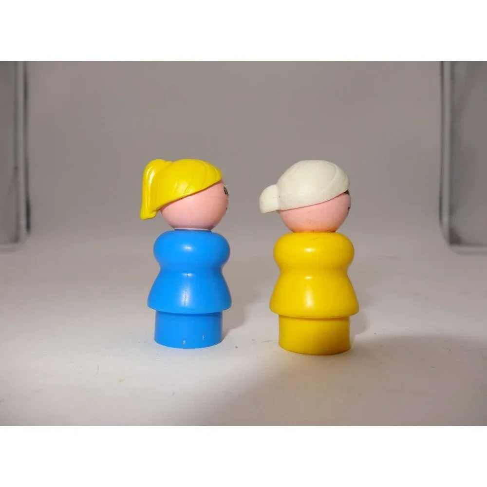 Fisher Price Little People White Hair Grandma and Woman‎ Yellow Hair Blue Dress