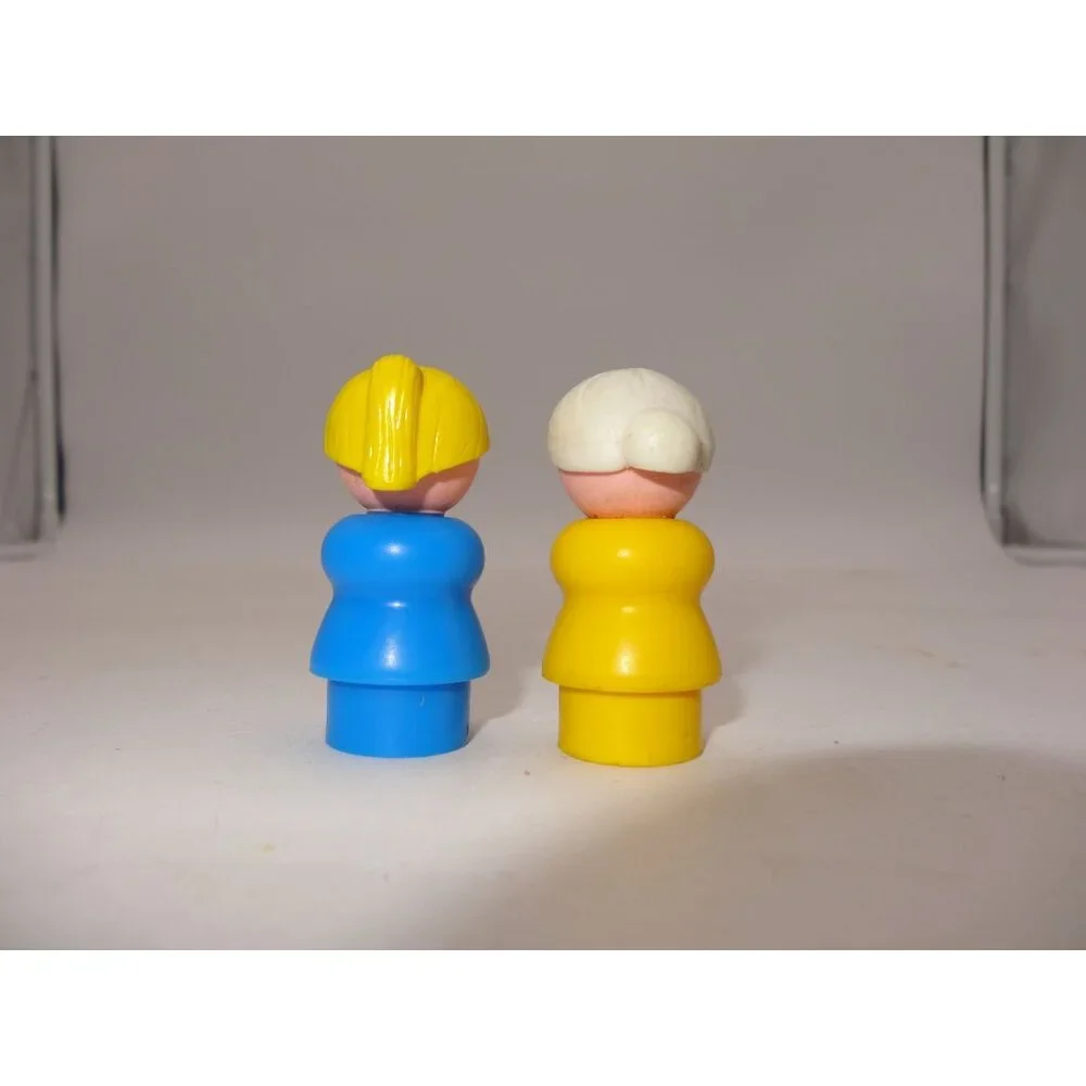 Fisher Price Little People White Hair Grandma and Woman‎ Yellow Hair Blue Dress