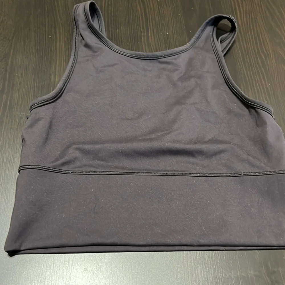 lululemon athletica missing preowned