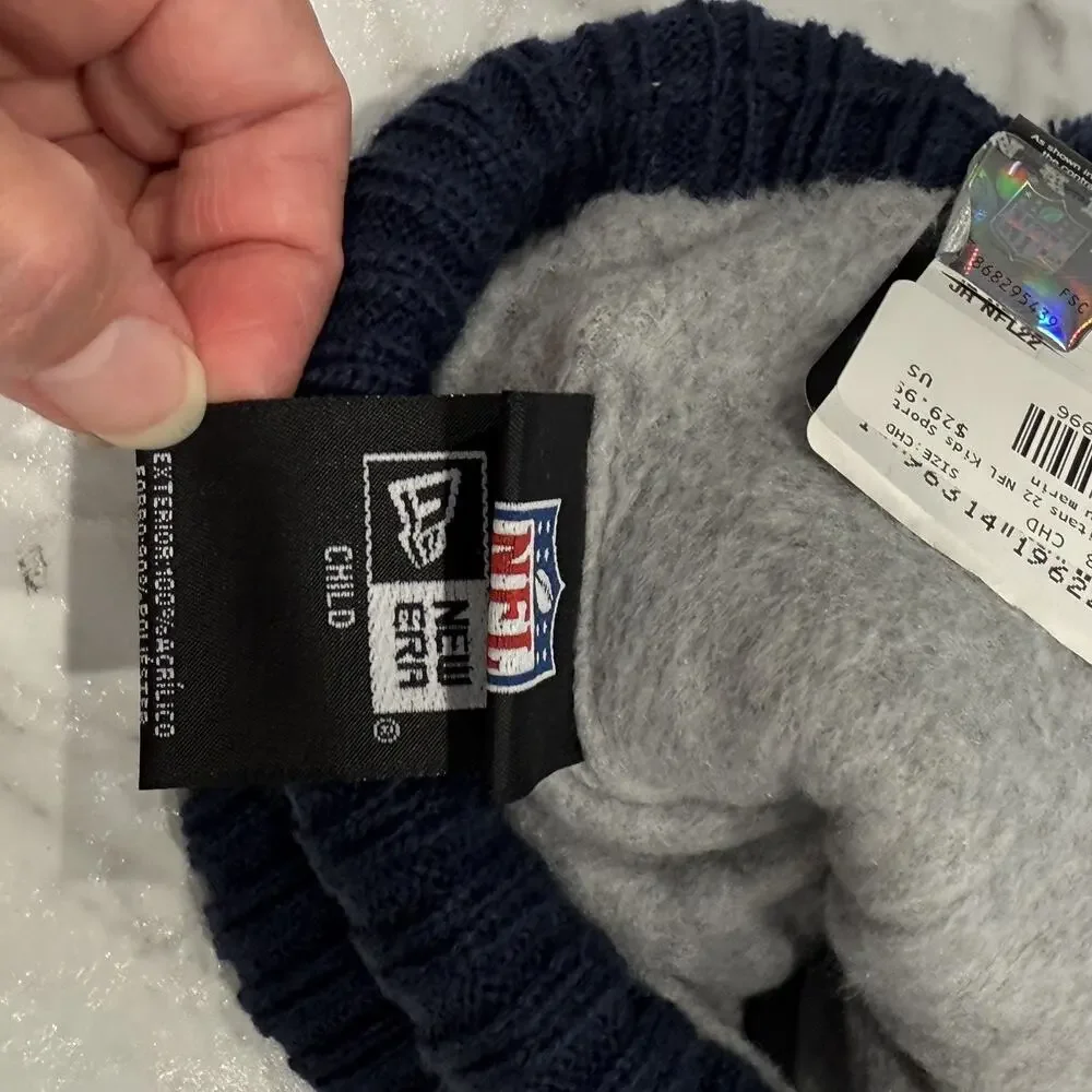 Tennessee Titans Beanie Hat Youth NFL Football Pom New Era Kids‎ Outdoors NEW