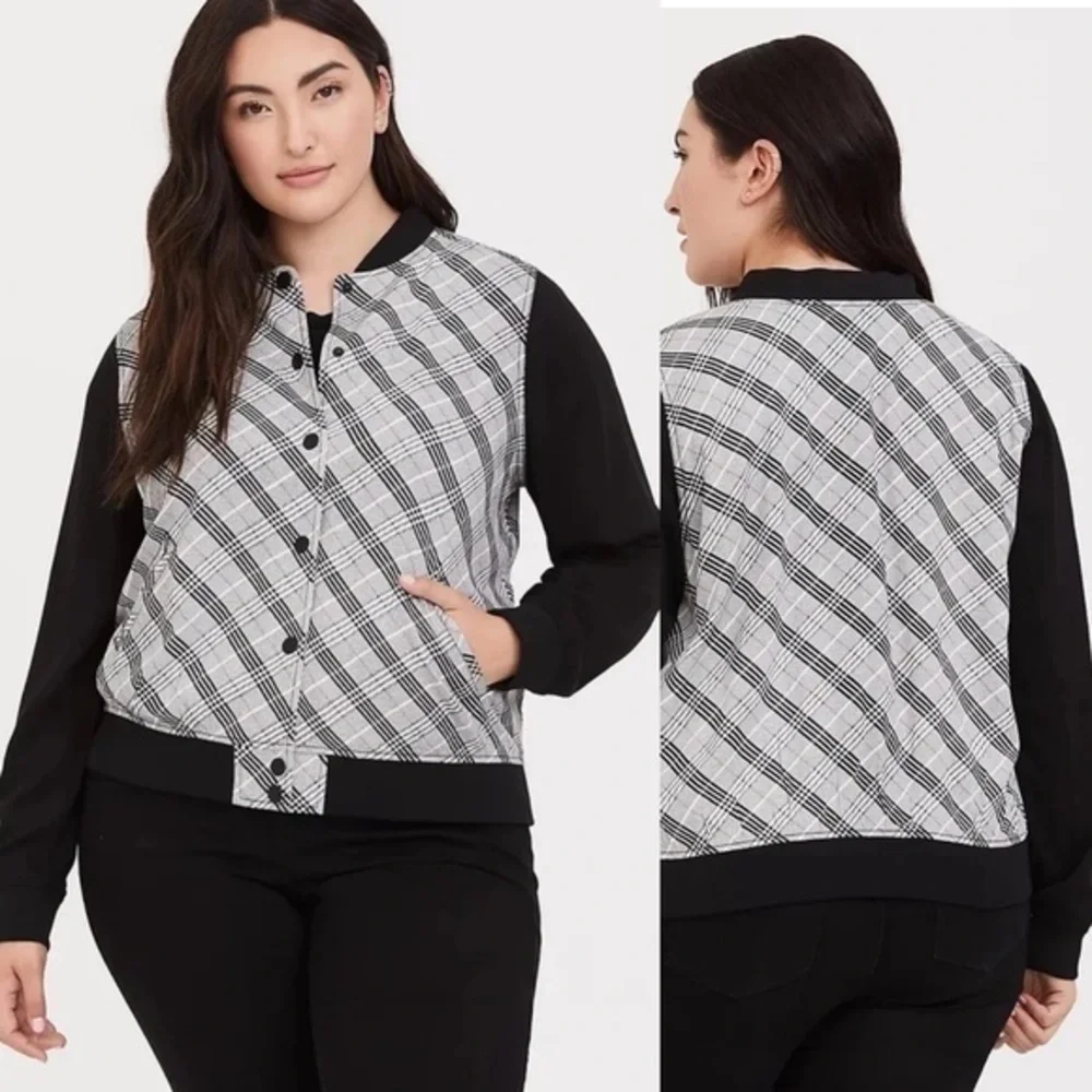 Torrid size 1X black and plaid jacket