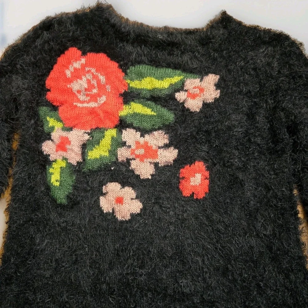 Jessica‎ Simpson Black Fuzzy Sweater Colorful Floral Pattern Grunge Dark Fairy
