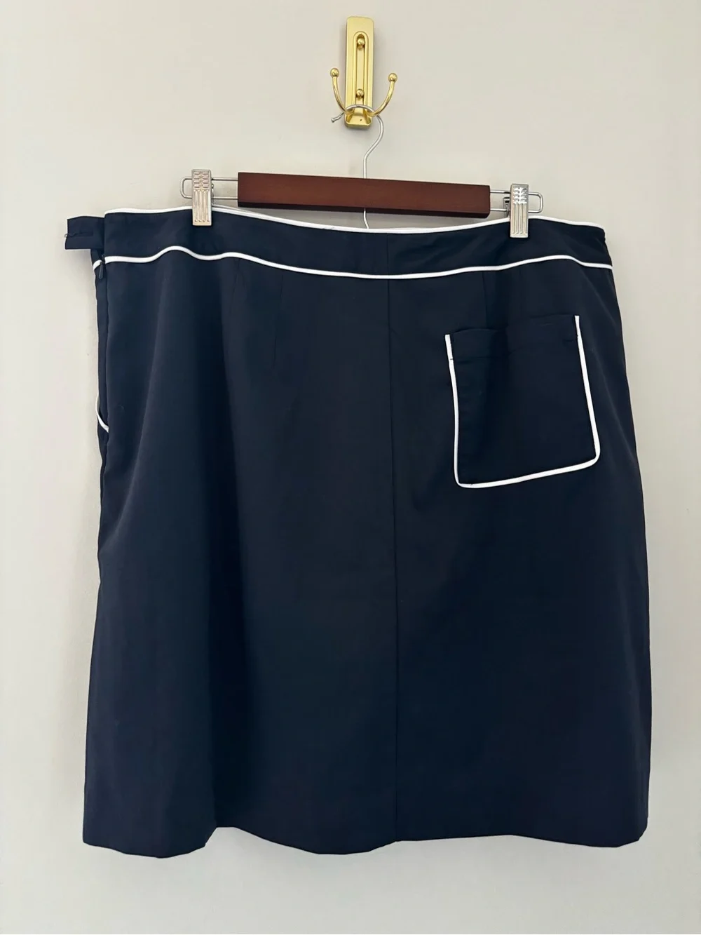 Talbots Woman Navy Golf Skort 16 White Contrast Trim Stretch Tennis Country Club