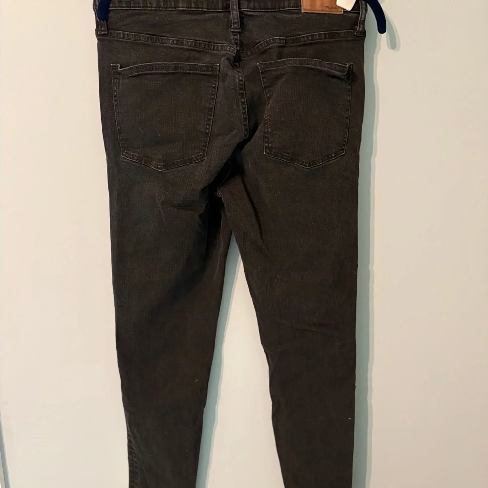 Madewell sleek stylish