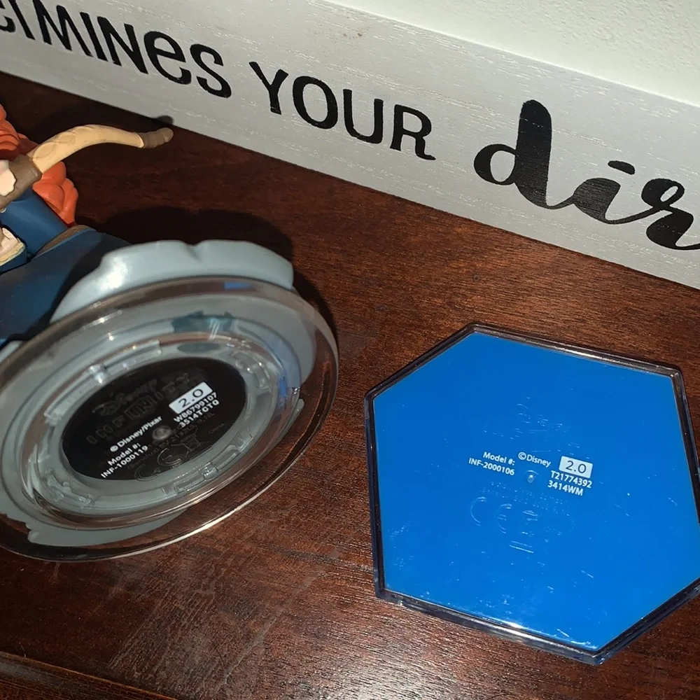 Disney excellent preowned