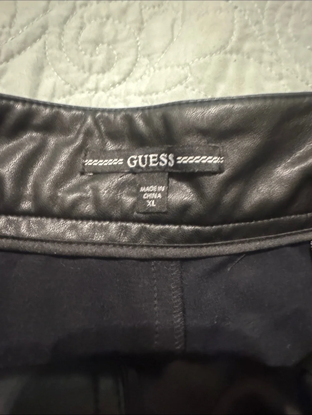Guess structured high