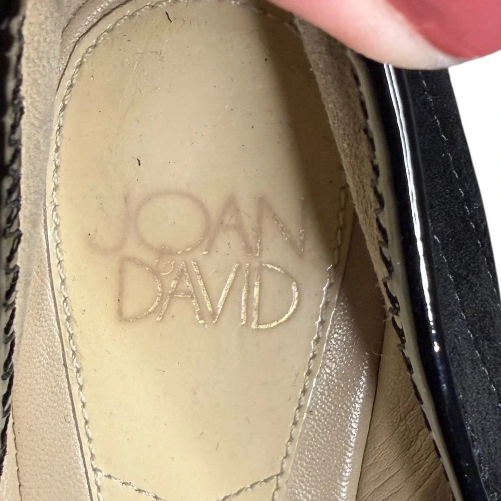 Joan & David slip into