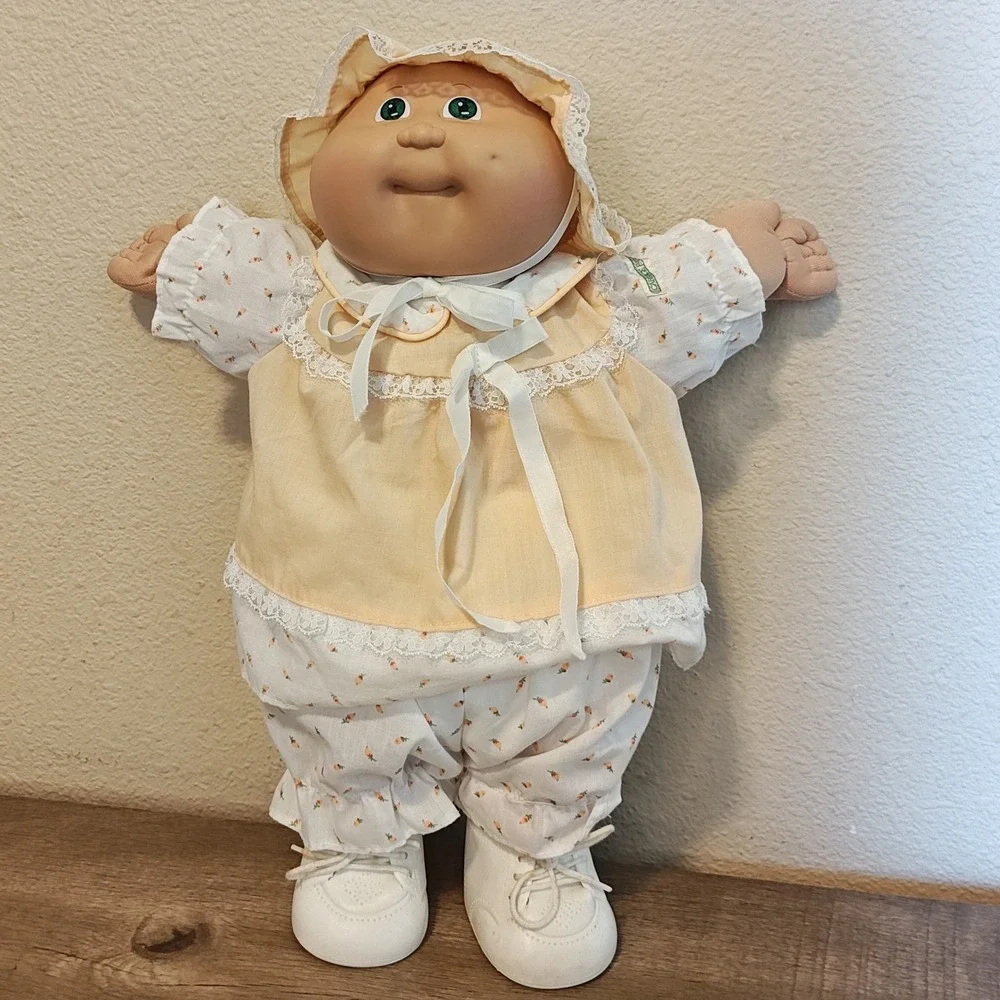 Cabbage Patch Kids Doll Vintage 1984 Coleco 14in Peach Floral Outfit Green Eyes