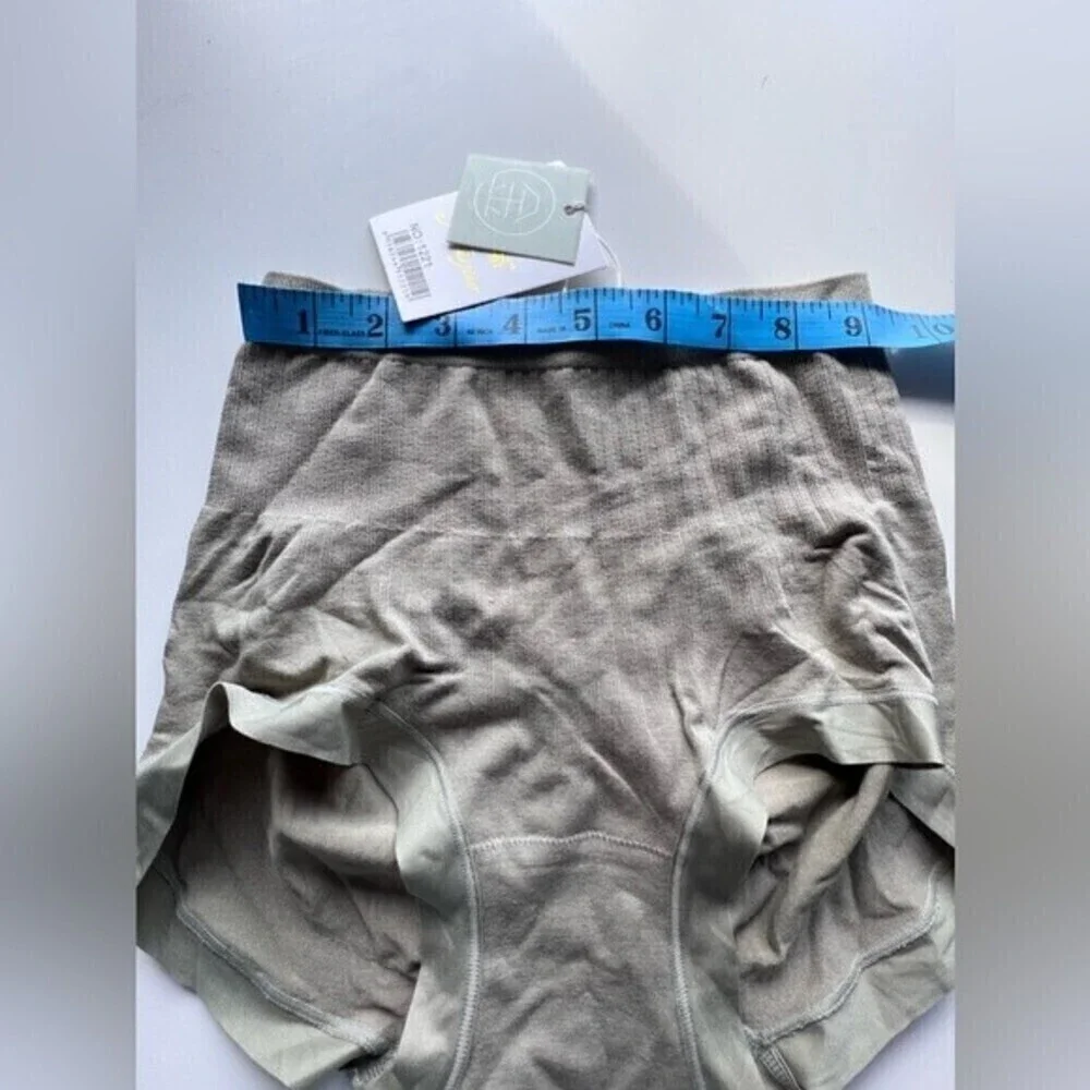 Tinbaijiao high waist