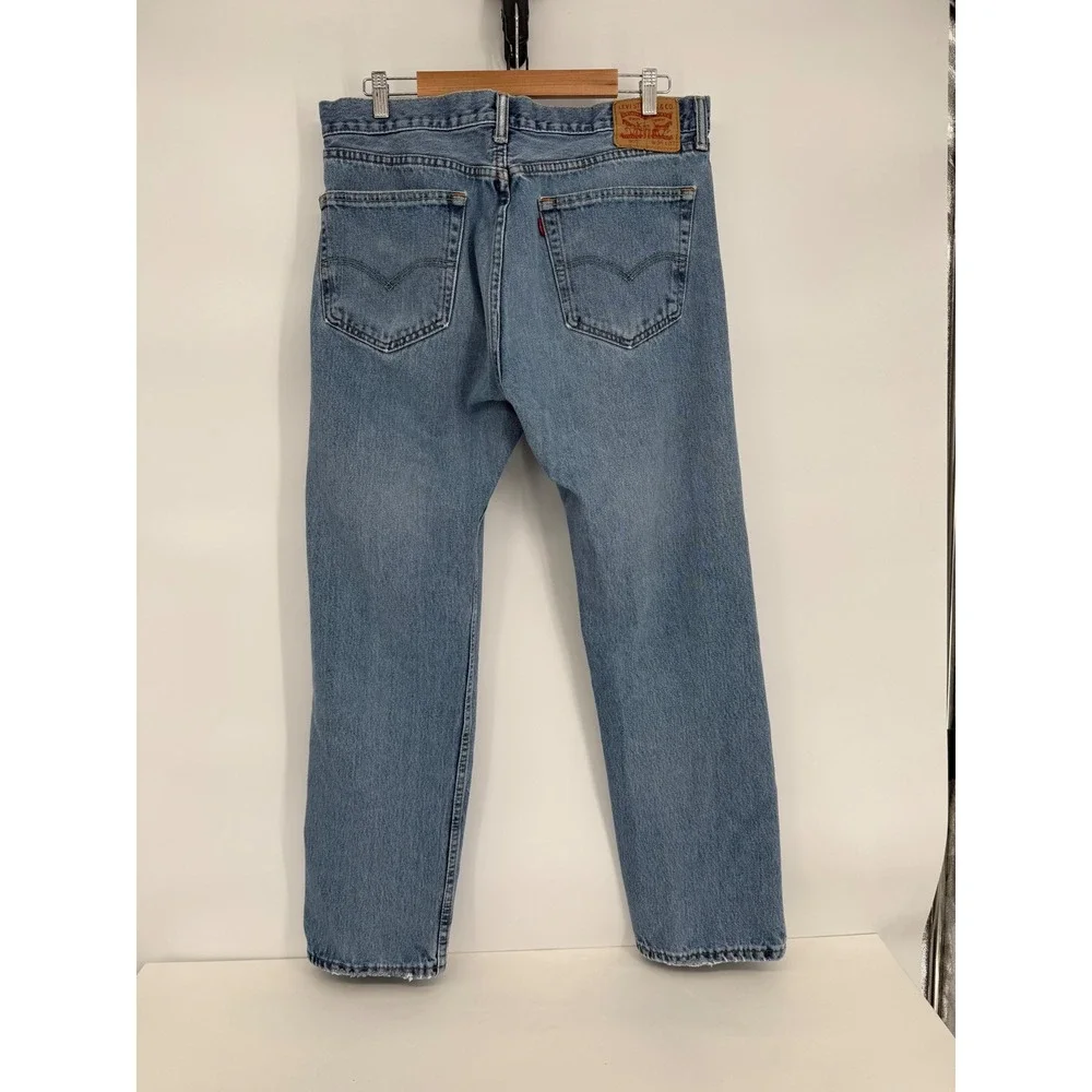 Levis classic levi