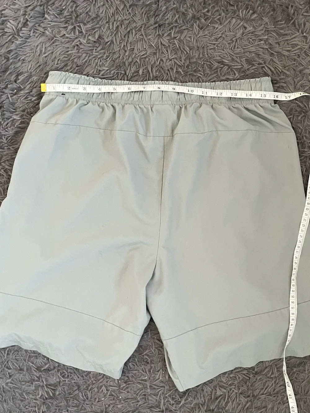 Men Size Large Nike Dri-FIT Stride 7