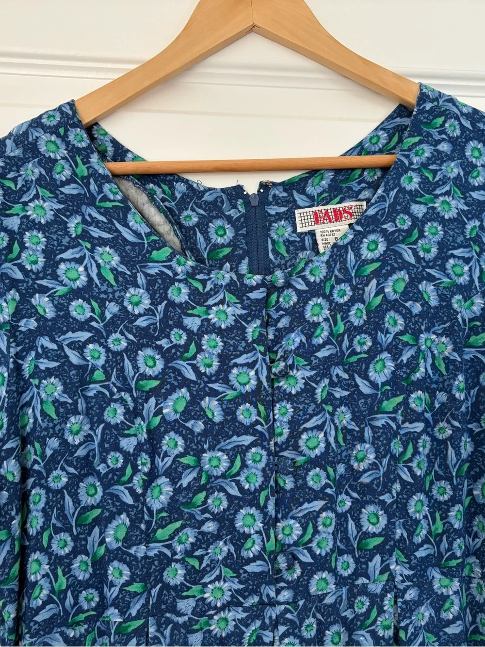 Fads vintage women’s
