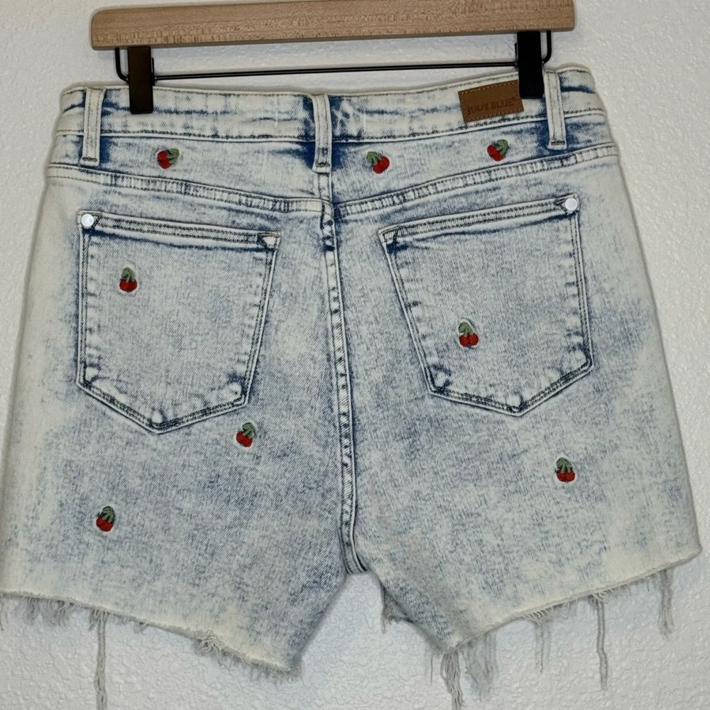 Judy Blue fun flirty