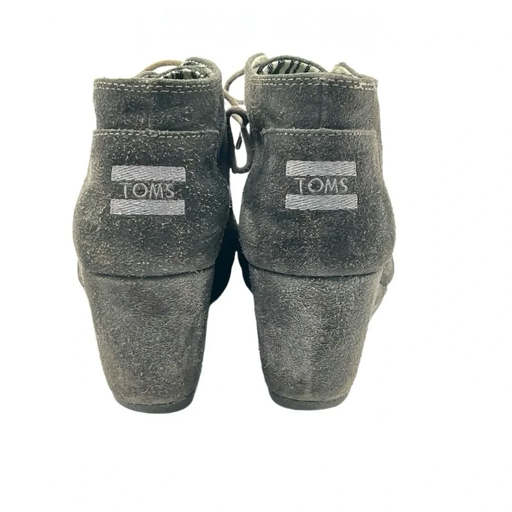Toms desert wedge