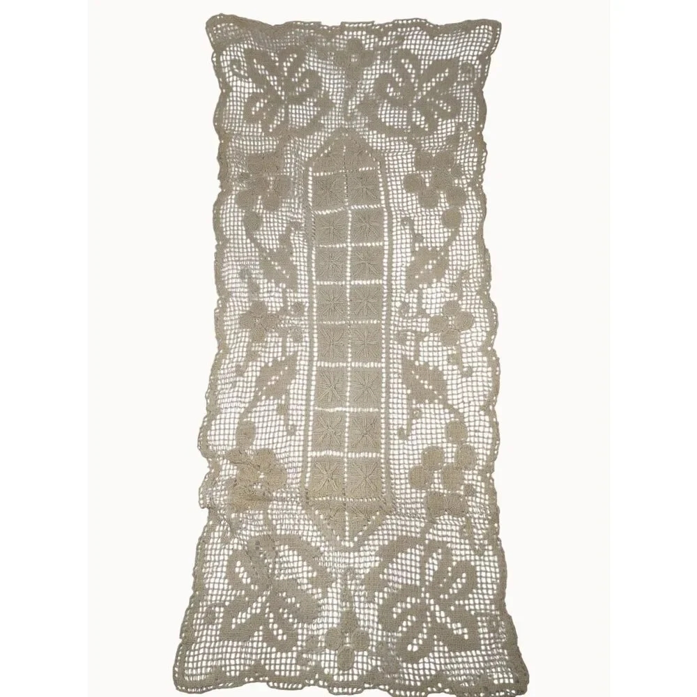 Vintage Filet Lace Table Runner Linens Grape & 