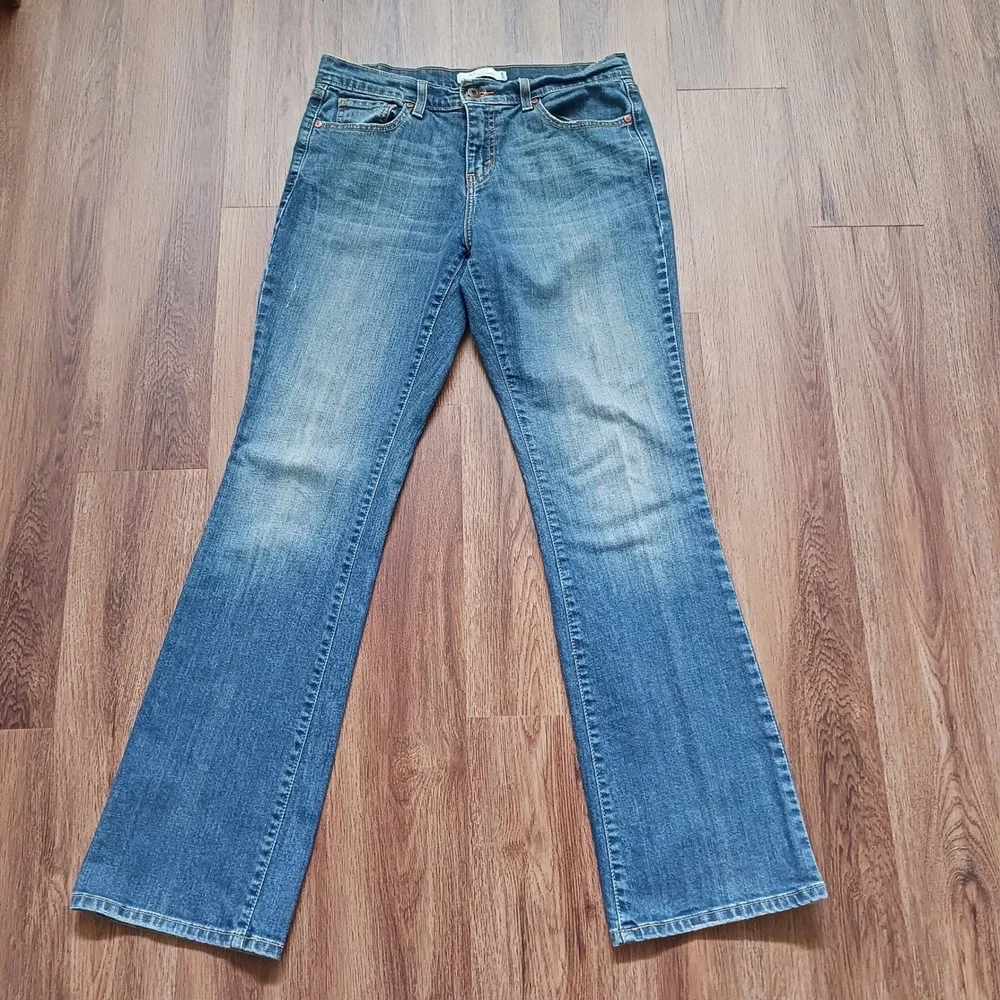 Levis levi 515