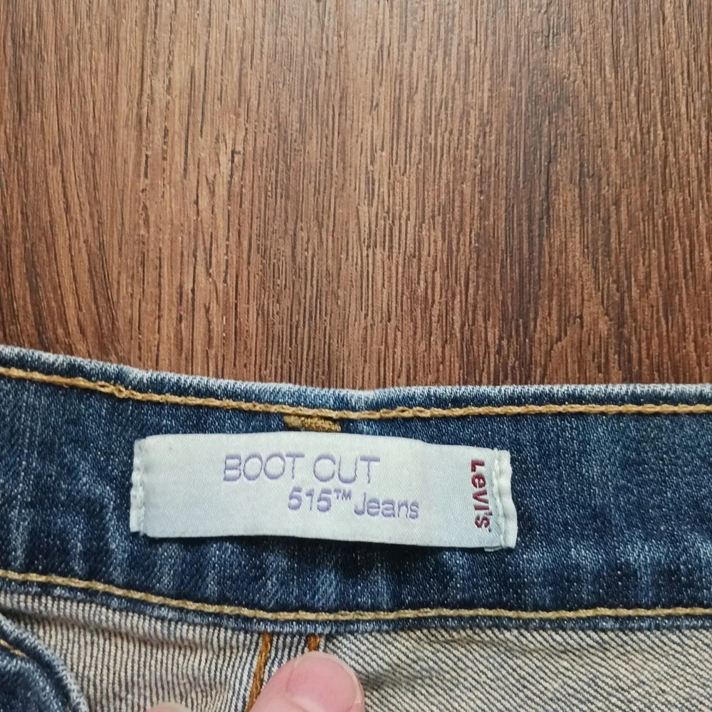 Levis levi 515