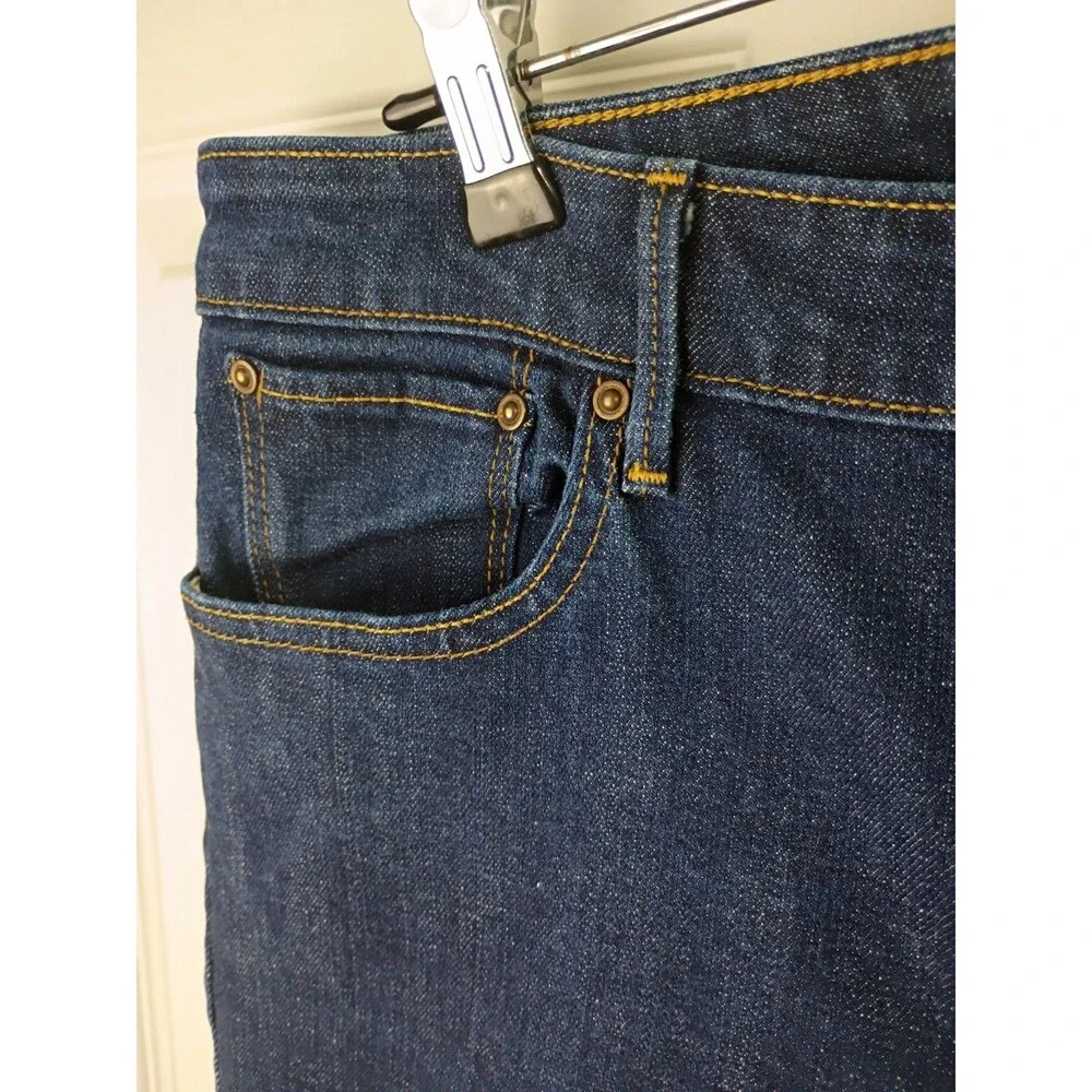 Levis machine cut jean