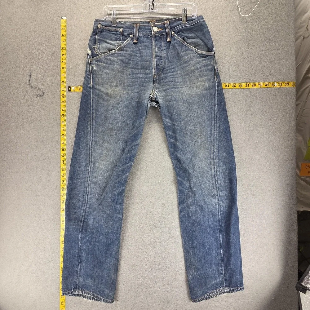Vintage Levis Engineered Jeans Mens 31x32 Twisted Button Fly Medium Wash