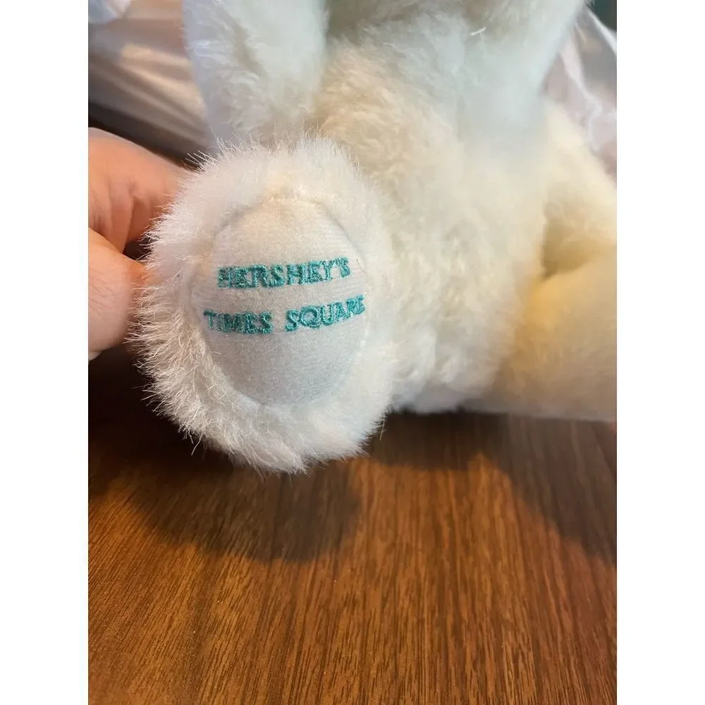 Hershey’s plush times good