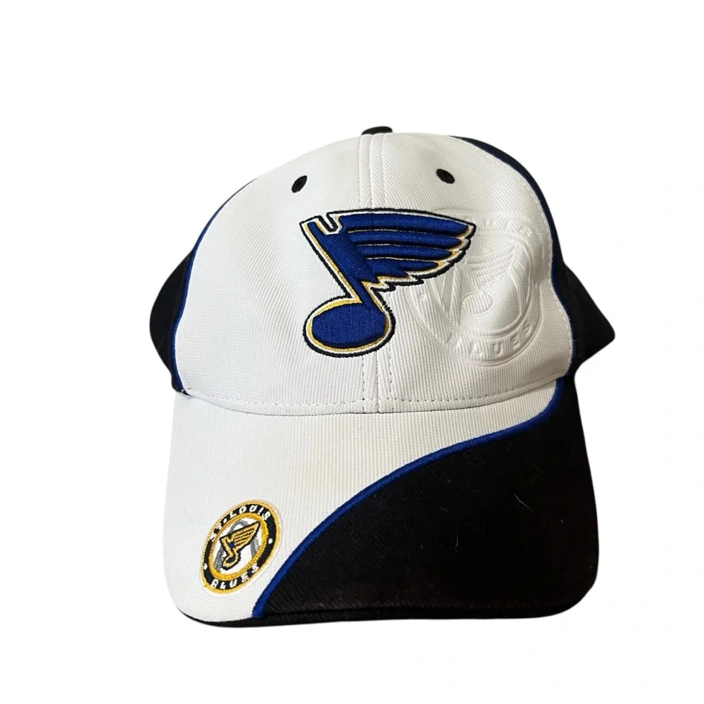 Fan Favorite Licensed NHL‎ Hockey St Louis Blues Hat Snap back Black White Blue