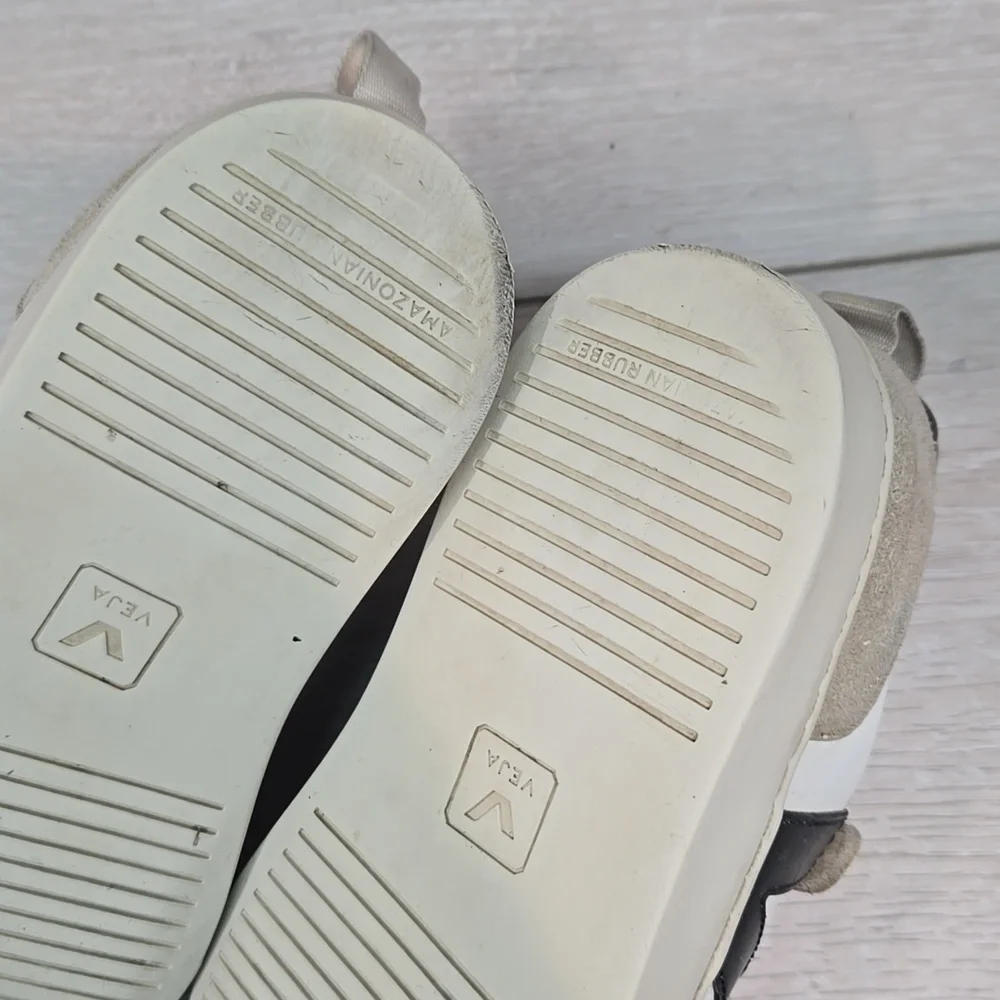 Veja good used