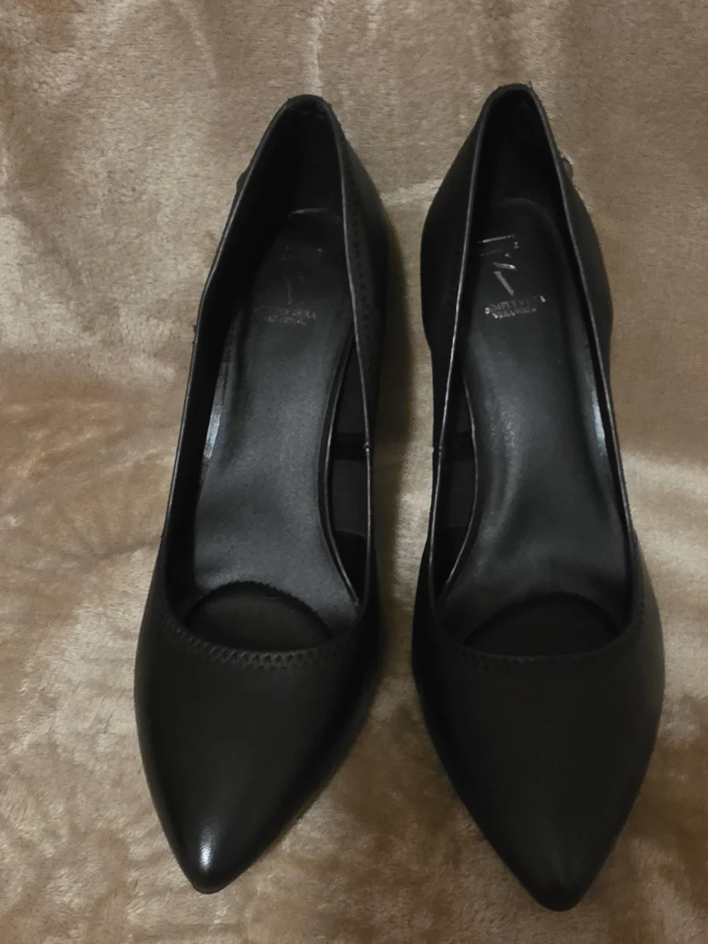 Simply Vera - Vera Wang Black Women's Pointed-Toe Heels