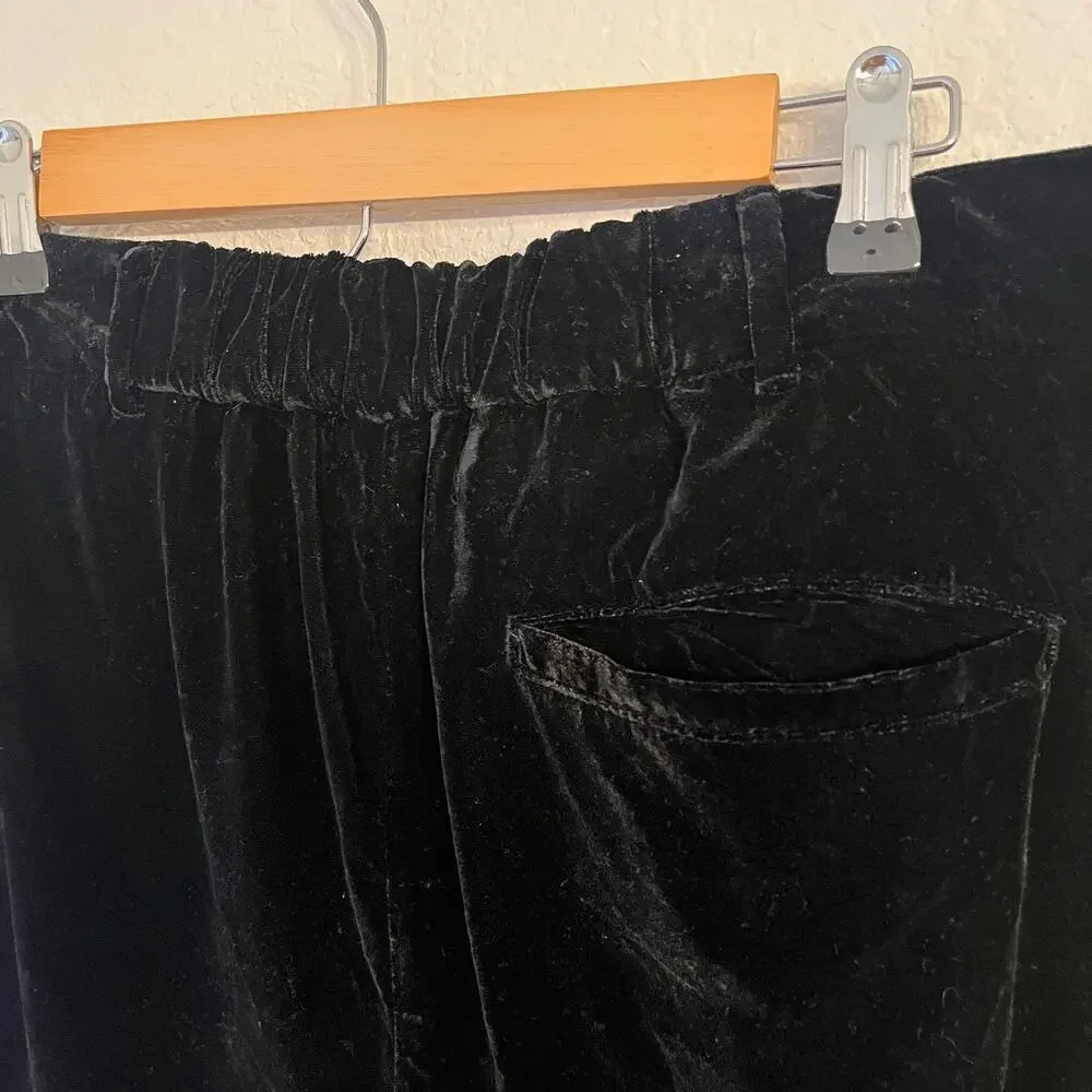 Old Navy waist trouser back