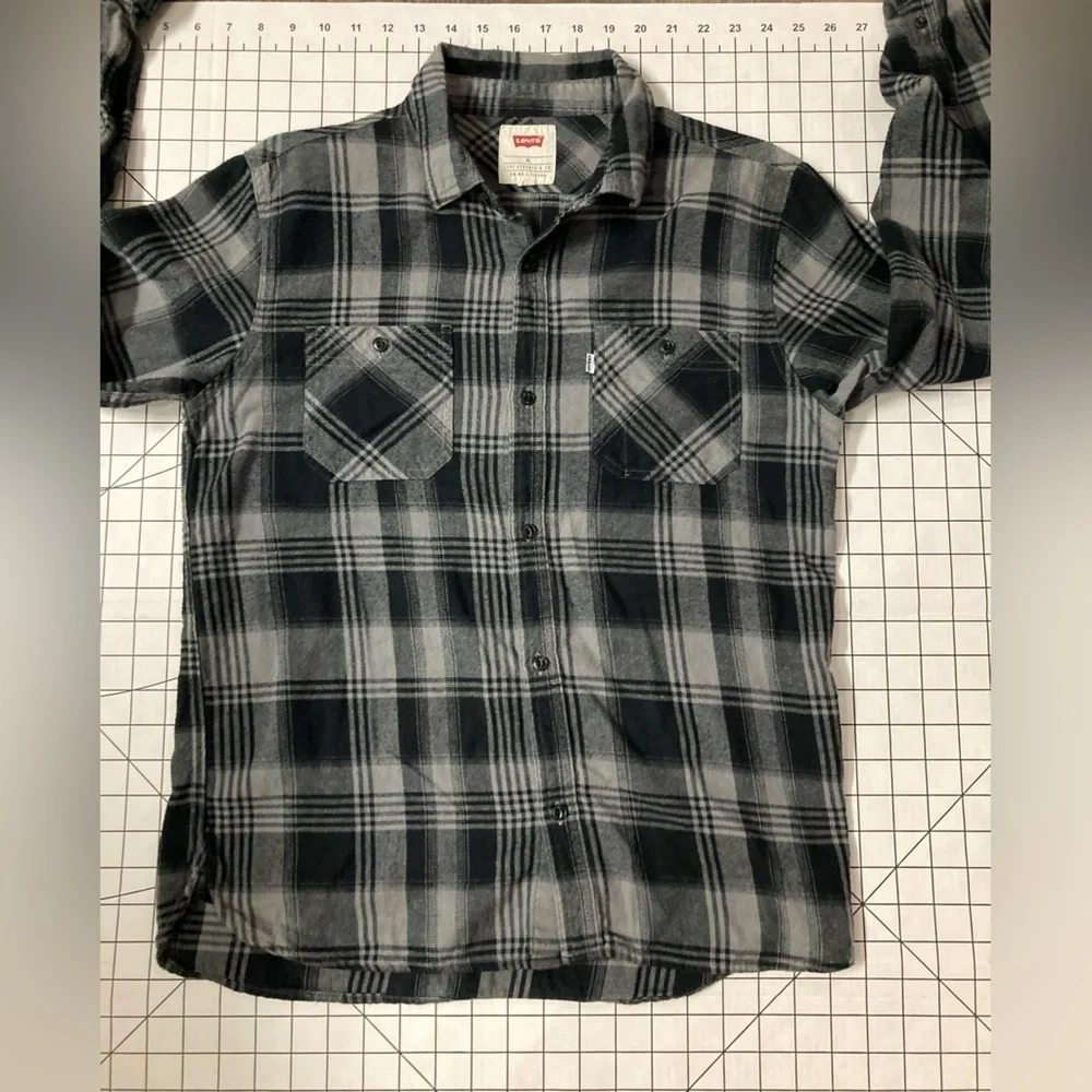 Levis good used