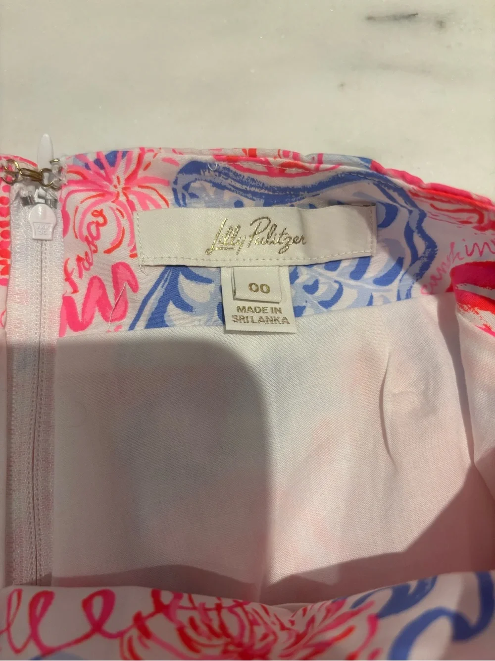Lilly Pulitzer excellent colors