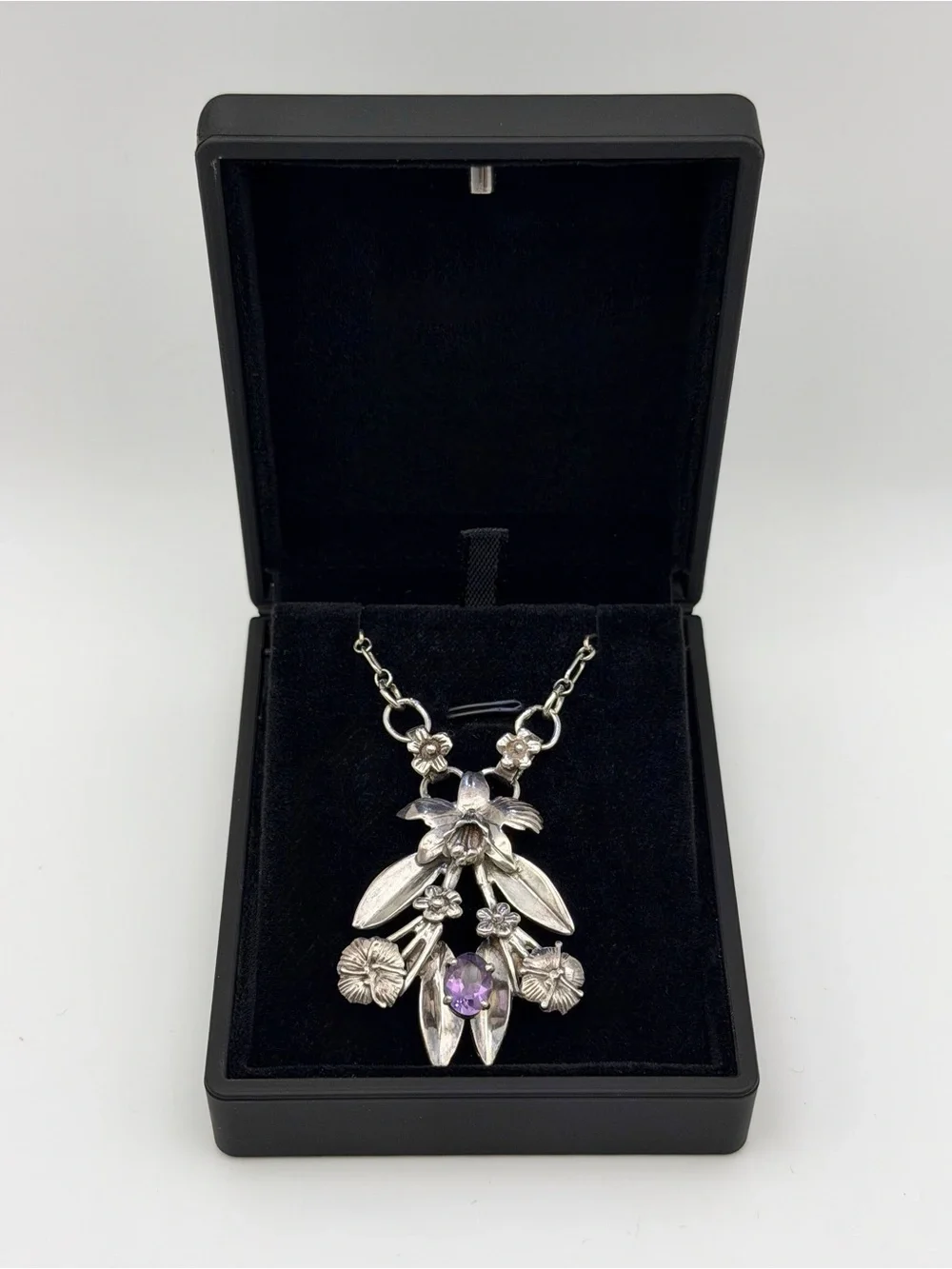 Vintage 925 Sterling Silver 1.25Ct Natural Amethyst Stone Orchid Floral Necklace