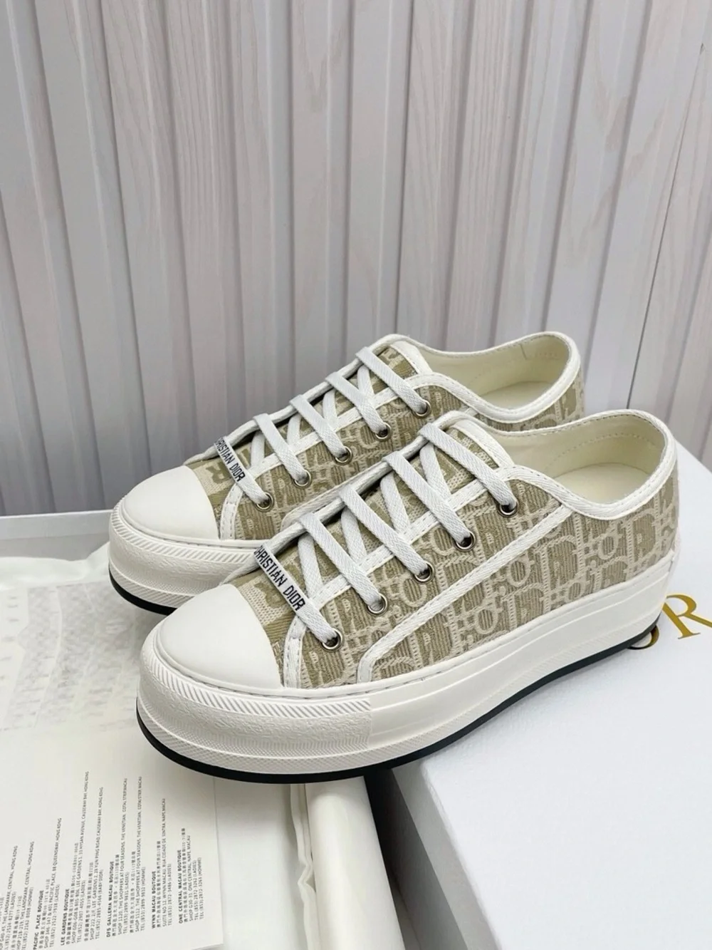 Dior. chic dior