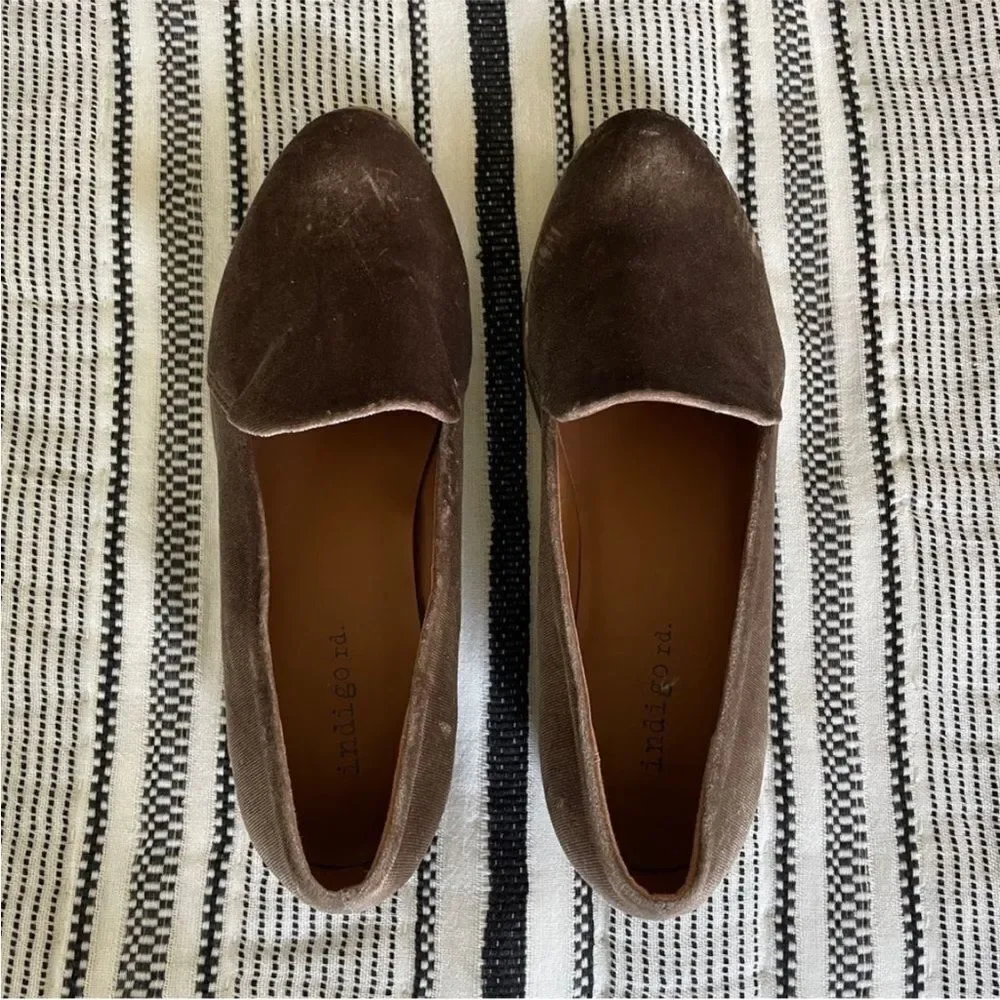 Indigo height flat