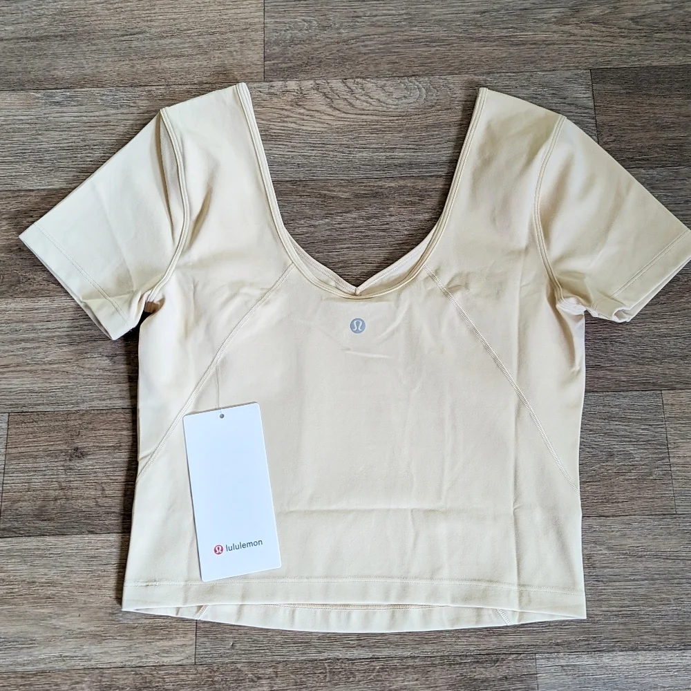 NWT Lululemon Align Tee Pale Nude Short Sleeve Top Size 8
