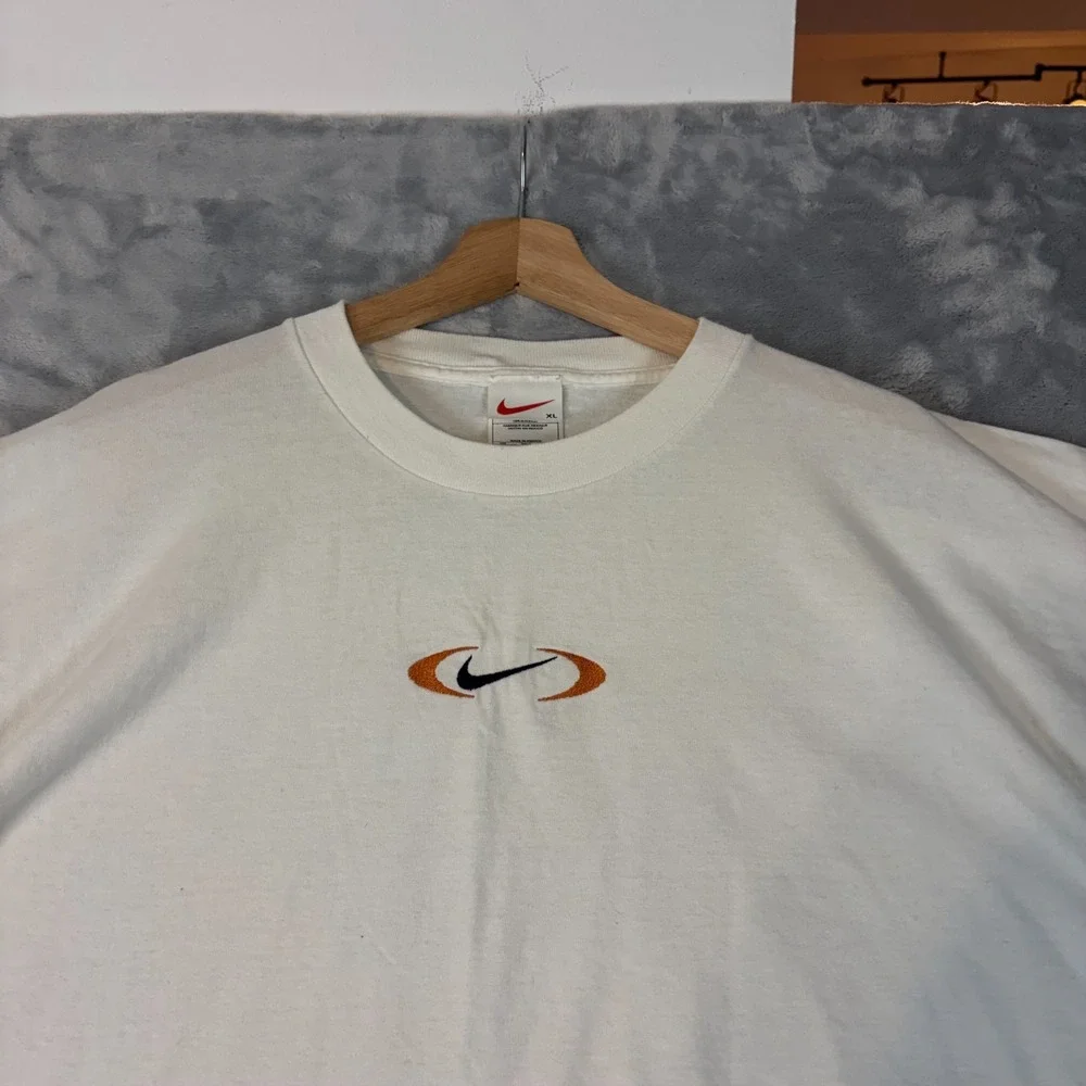 Nike vintage center