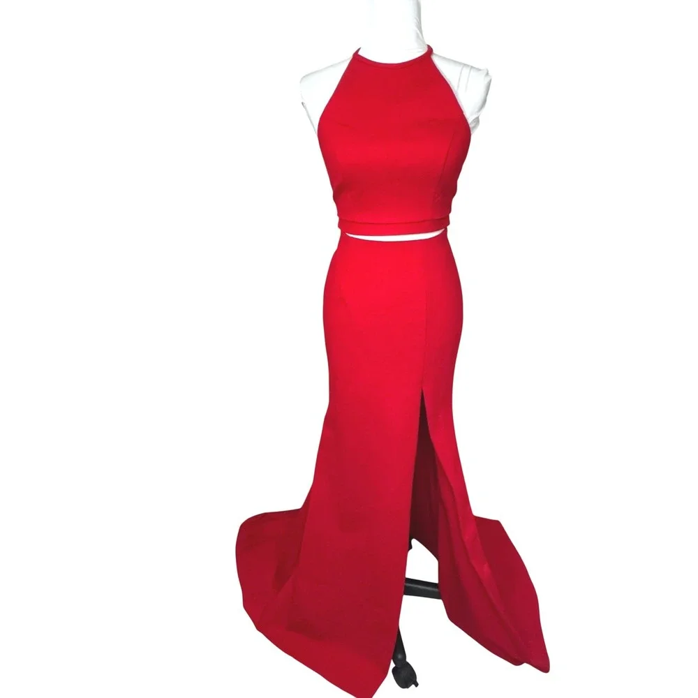 Sherri Hill Red 2 Piece Gown Halter Crop Top Mermaid Train Skirt Glam Slit‎ Sz 4
