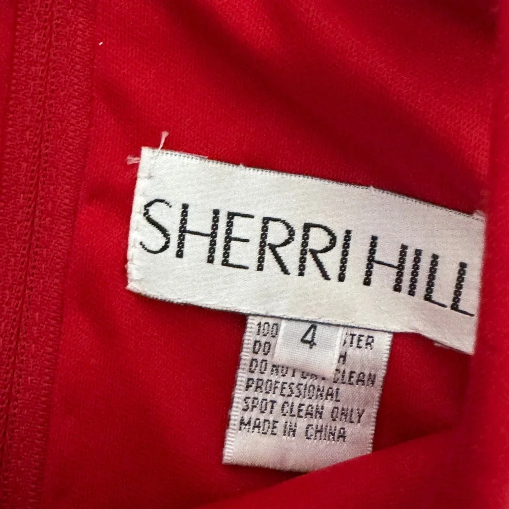 Sherri Hill Red 2 Piece Gown Halter Crop Top Mermaid Train Skirt Glam Slit‎ Sz 4