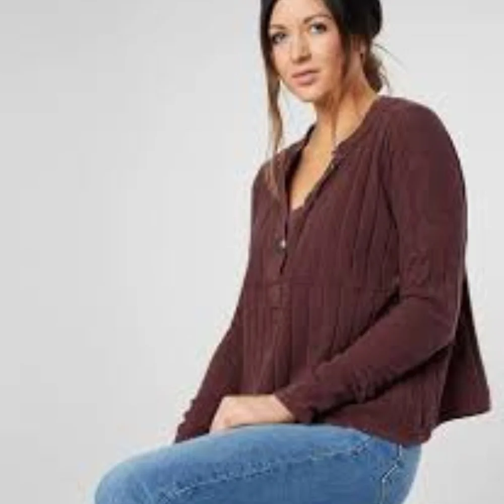 Free People tee new placket
