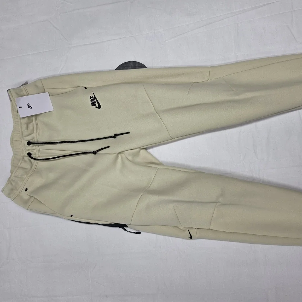 Nike tech fleece