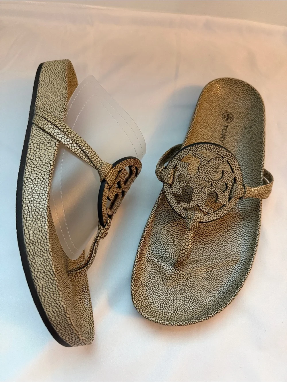 Tory Burch Miller Cloud Logo Thong Sandals Size 8.5