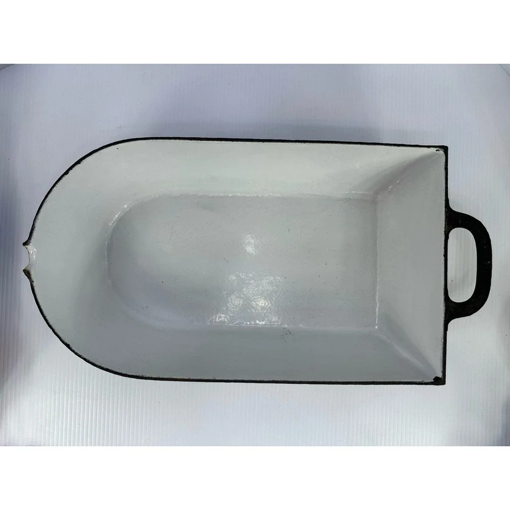 Vintage Cast Iron 6 1/2 Roasting Pan Spout‎ White Porcelain Lined Crown Embossed