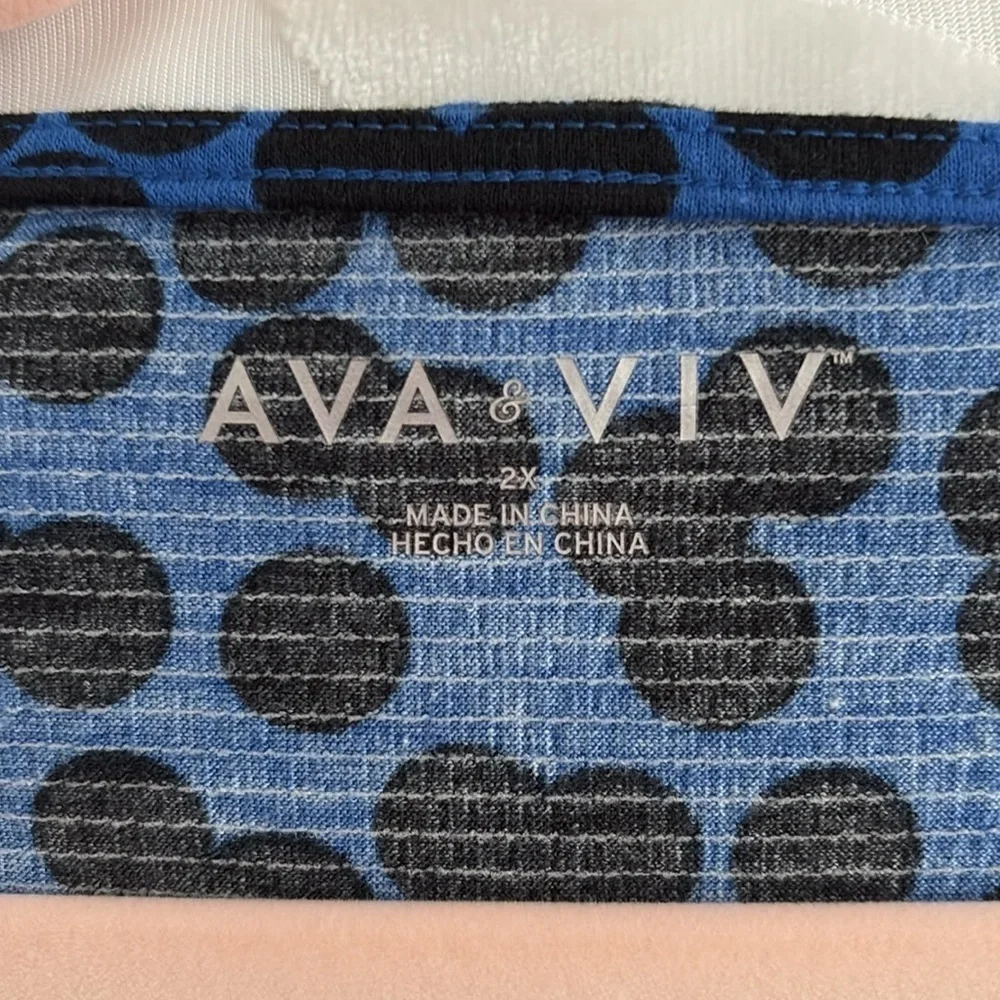 Ava & Viv ava viv