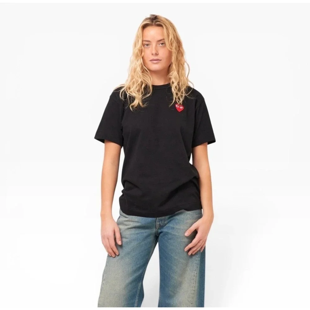 Comme des Garcons Play Red Heart Logo T-Shirt Short Sleeve Black Large