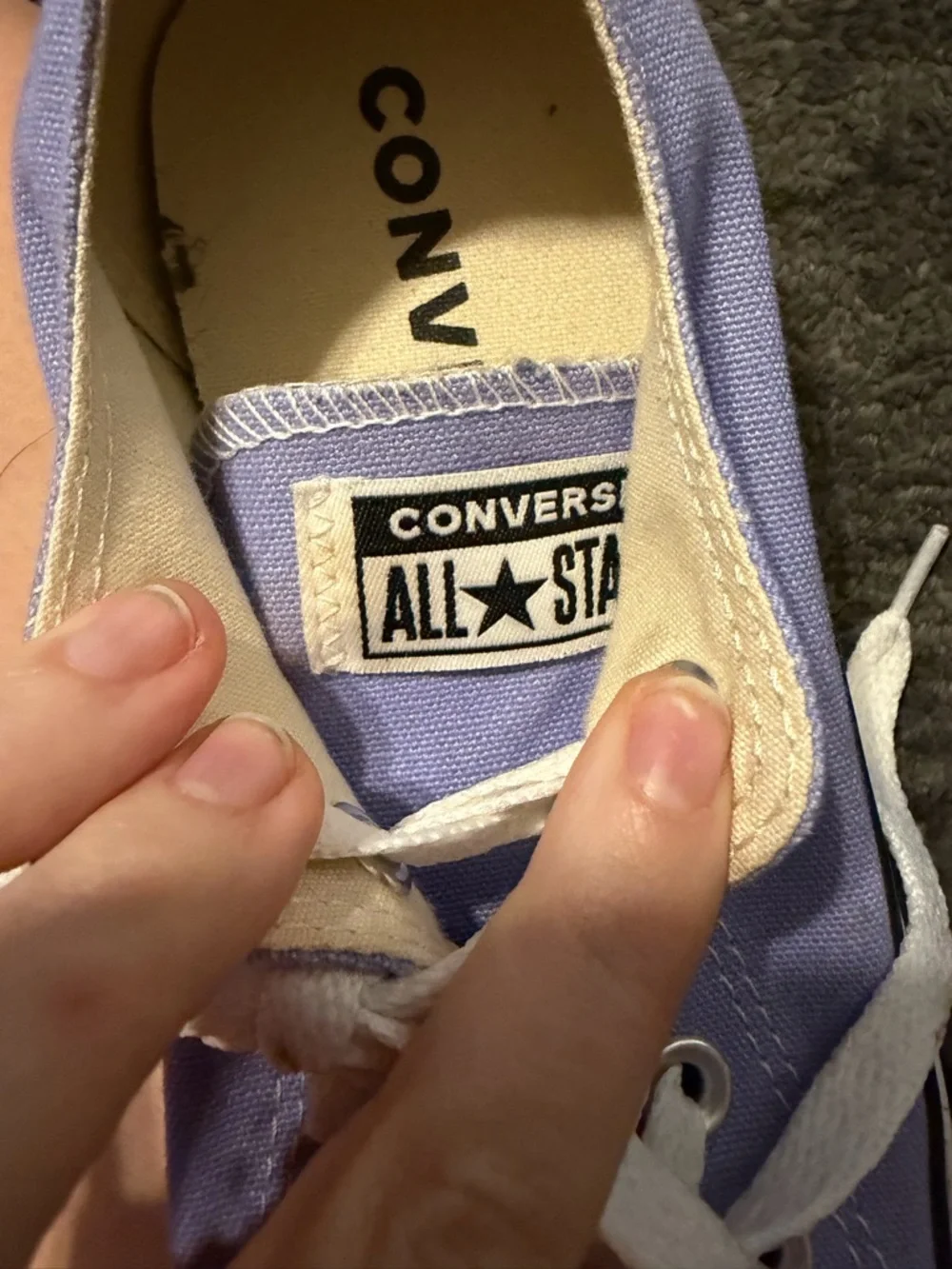 Converse casual lilac